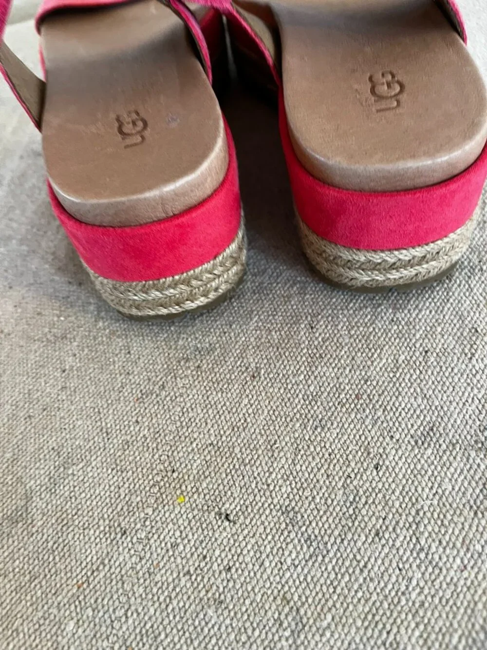 UGG woman april